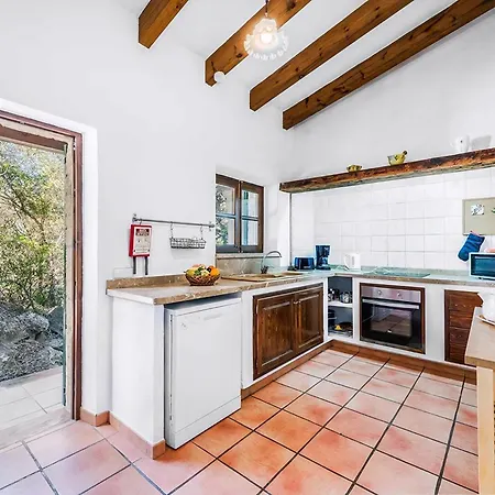 Сasa de vacaciones Tomas Mit Pool In Cala Sant Vicenc Pollensa